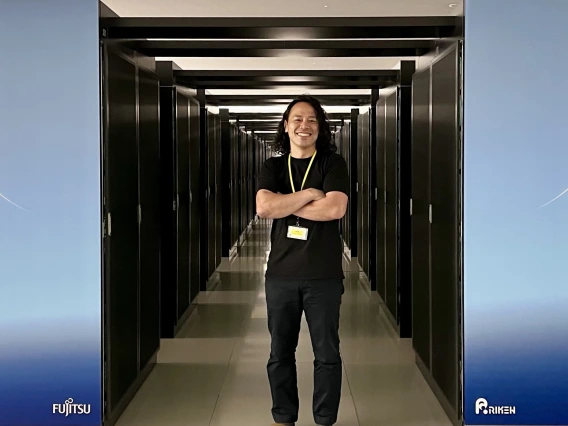 Takanori w servers