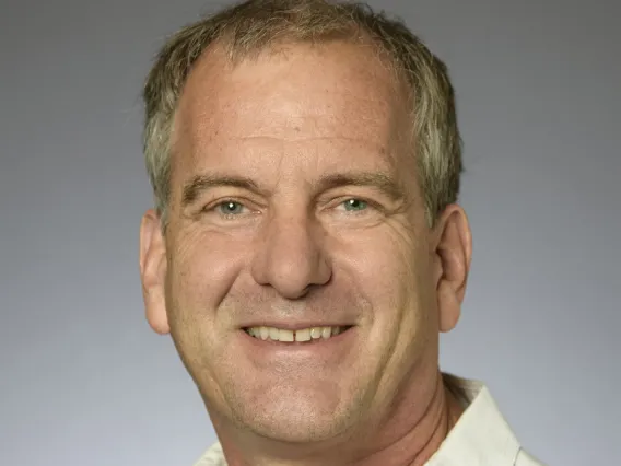 Eric Anson headshot